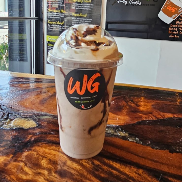 Cookie & Cream Frappe